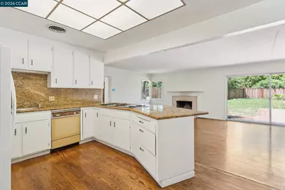 304 Willoughby Court, Lafayette, CA 94549 - Photo 9