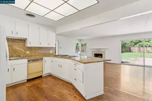 304 Willoughby Ct, Lafayette, CA 94549 - Photo 9