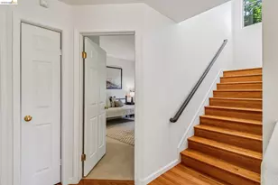 35 Bay Forest Ct, Oakland, CA 94611 - Photo 23