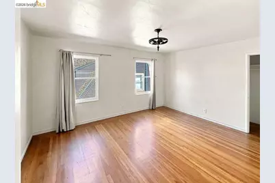 339 Hanover Ave, Oakland, CA 94606 - Photo 37