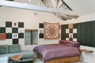 339 Hanover Ave, Oakland, CA 94606 - Photo 27