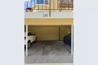 339 Hanover Ave, Oakland, CA 94606 - Photo 41