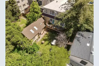 339 Hanover Ave, Oakland, CA 94606 - Photo 17