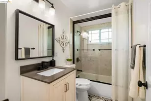 6501 Oakbrook Dr, Fair Oaks, CA 95628 - Photo 13