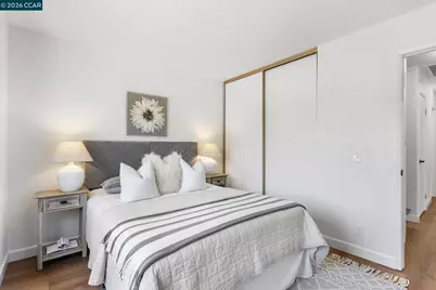 2407 Bay Meadows Cir, Pleasanton, CA 94566 - Photo 29