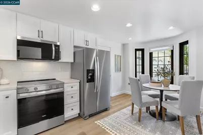 2407 Bay Meadows Cir, Pleasanton, CA 94566 - Photo 9