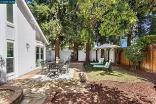 2407 Bay Meadows Cir, Pleasanton, CA 94566 - Photo 37