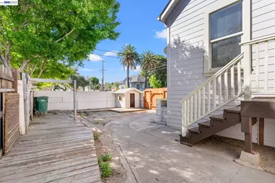 1251 Bellina St, Hayward, CA 94541 - Photo 39