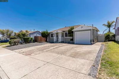 1331 Carlson Blvd, Richmond, CA 94804 - Photo 3