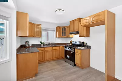 1331 Carlson Blvd, Richmond, CA 94804 - Photo 15
