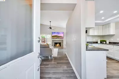 200 Spindrift Ct, Oakley, CA 94561 - Photo 3