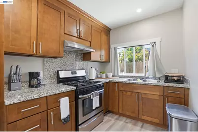2102 Overhill Rd, Concord, CA 94520 - Photo 25