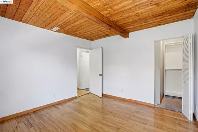 2102 Overhill Rd, Concord, CA 94520 - Photo 11