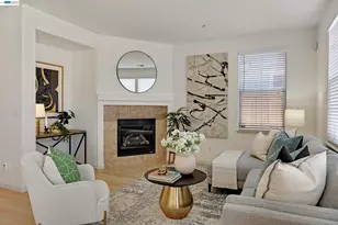 221 Dutra Vernaci Dr, Union City, CA 94587 - Photo 9