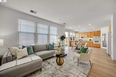 221 Dutra Vernaci Dr., Union City, CA 94587 - Photo 11