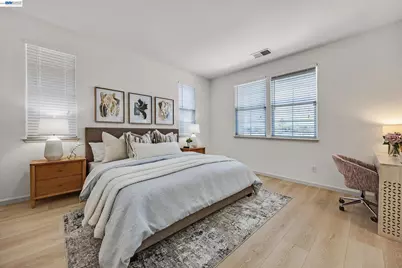 221 Dutra Vernaci Dr., Union City, CA 94587 - Photo 17