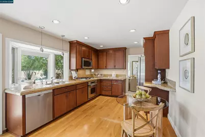 3140 Thistledown Ct, Pleasanton, CA 94588 - Photo 15