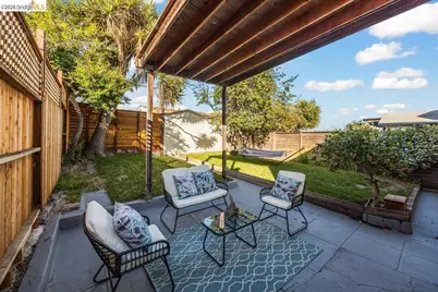 5340 Walnut St, Oakland, CA 94619 - Photo 27