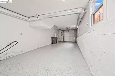 5340 Walnut St, Oakland, CA 94619 - Photo 25