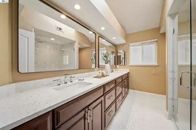 933 Spring Water Street, Danville, CA 94506 - Photo 29