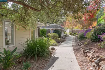 2933 Ptarmigan Dr #3, Walnut Creek, CA 94595 - Photo 3
