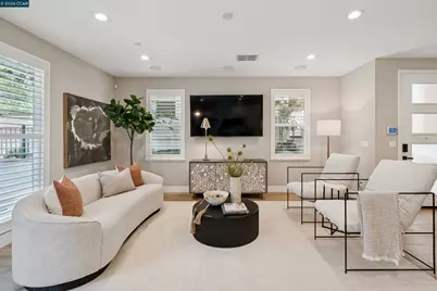 1247 Walker Avenue #2, Walnut Creek, CA 94596 - Photo 5