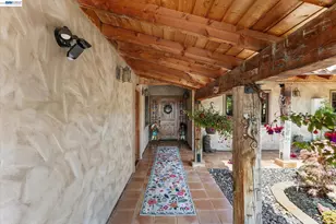 630 Rock Isle, Alameda, CA 94501 - Photo 7