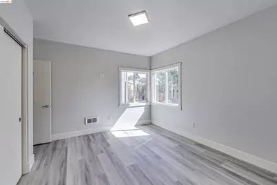 3411 Adeline St, Berkeley, CA 94703 - Photo 25