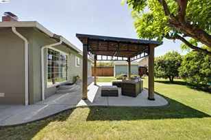 4577 Bianca Dr, Fremont, CA 94536 - Photo 5