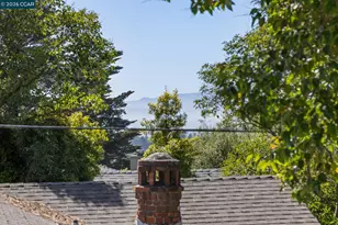 6008 Chelton Dr, Oakland, CA 94611 - Photo 19