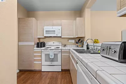 7145 Dublin Meadows St #D, Dublin, CA 94568 - Photo 15