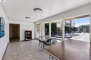 1825 Shoreline Dr, Alameda, CA 94501 - Photo 27