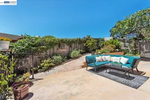 2433 Fox Ridge Dr, Castro Valley, CA 94546 - Photo 63