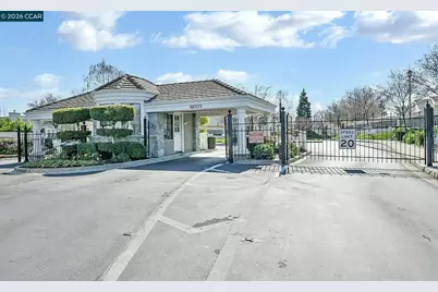 143 Honeygold Ln, Brentwood, CA 94513 - Photo 41