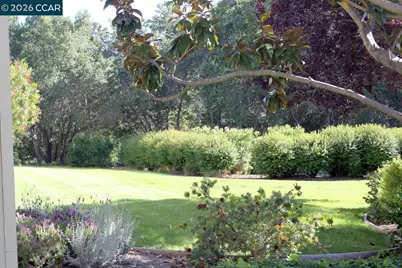 2057 Golden Rain Rd #8, Walnut Creek, CA 94595 - Photo 25