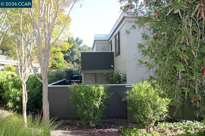 2057 Golden Rain Rd #8, Walnut Creek, CA 94595 - Photo 39