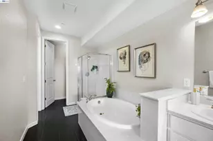 6299 Rocky Point Ct, Oakland, CA 94605 - Photo 39