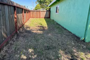 1517 Garfield St, Fairfield, CA 94533 - Photo 27