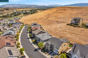 4252 Oak Knoll Dr, Dublin, CA 94568 - Photo 59