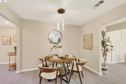 9792 Broadmoor Dr, San Ramon, CA 94583 - Photo 37