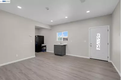 5825 Geer Rd, Hughson, CA 95326 - Photo 11