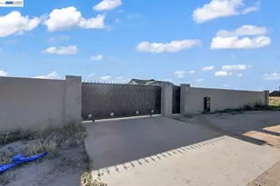 5825 Geer Rd, Hughson, CA 95326 - Photo 5