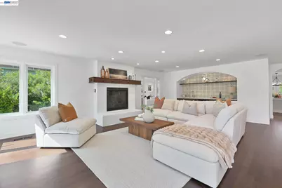 252 Livorna Heights Road, Alamo, CA 94507 - Photo 11