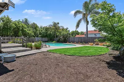 115 Heartford Way, American Canyon, CA 94503 - Photo 29
