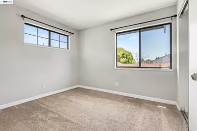 115 Heartford Way, American Canyon, CA 94503 - Photo 17