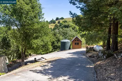224 Bear Oaks Lane, Martinez, CA 94553 - Photo 43