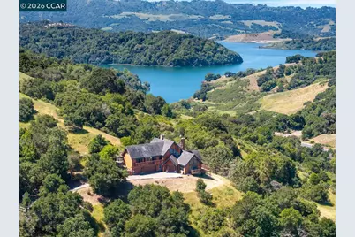 224 Bear Oaks Lane, Martinez, CA 94553 - Photo 1