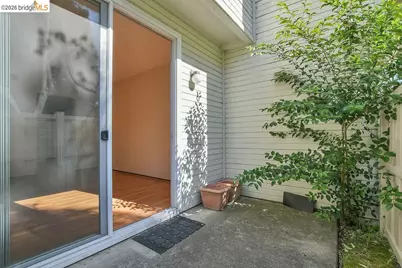 2776 East Ct, Richmond, CA 94806 - Photo 13