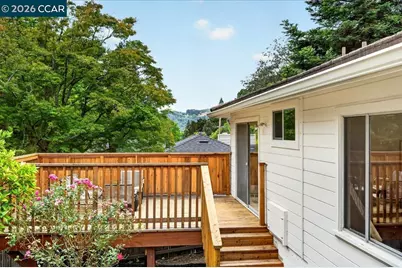 24 Las Vegas Rd, Orinda, CA 94563 - Photo 37