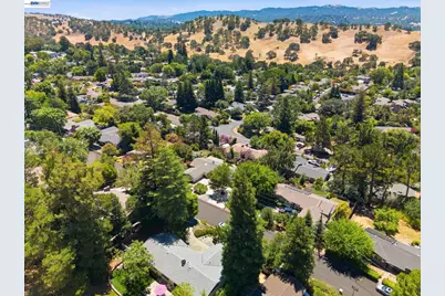 656 La Vista Rd, Walnut Creek, CA 94598 - Photo 51